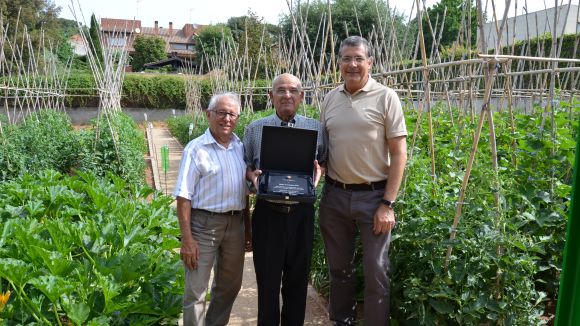 Valldoreix ret homenatge a Diego Fernández, impulsor dels horts solidaris