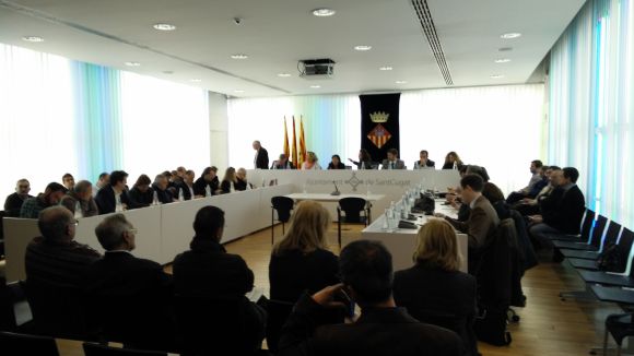 El ple debatrà el compromís contra empreses vinculades amb la producció i venda d'armes