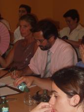 Els partits de l'oposició creuen que hi ha un 'excés' de tinències d'alcaldia i càrrecs de confiança