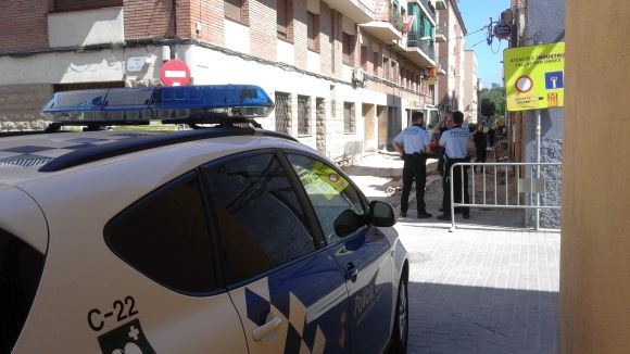 Solucionada la fuita de gas del carrer d'Indústria