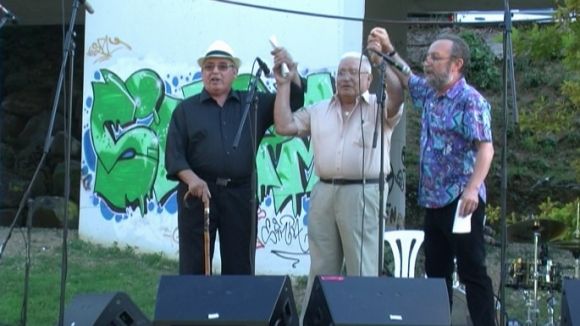 La Floresta treu el seu esperit reivindicatiu amb el pregó del Col·lectiu de la Gent Gran