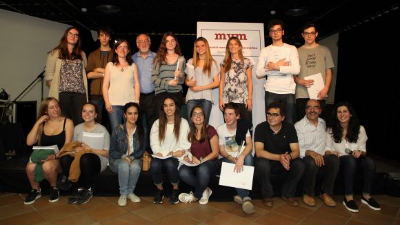 El Memorial MVM obre la convocatòria de la 12a edició dels Premis dels Treballs de Recerca