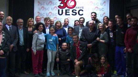La UESC reuneix bona part dels 30 anys d'història a una exposició de la Casa de Cultura