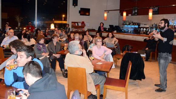 La primera sessió de TupperBook s'ha centrat en la importància de crear lectors