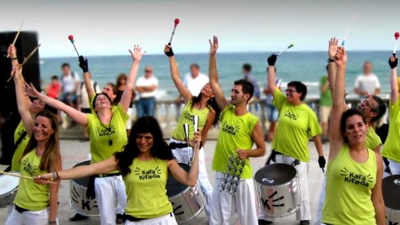 Kata Kitinga i AMAM ofereixen avui la Batu-Cançó als Jardins del Monestir