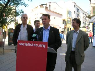 El PSC vol construir habitatge públic als terrenys que ocupa la benzinera del centre