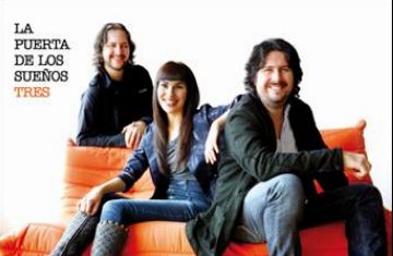 La Puerta de los Sueños treu al carrer 'Tres', el tercer disc de la formació