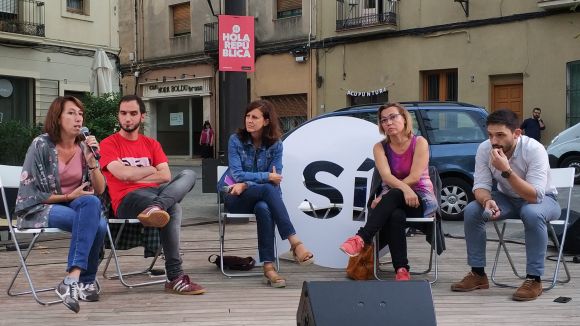 Càrrecs electes defensen el 'sí' a l'1-O en un acte de l'ANJI Sant Cugat