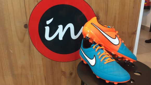 'Esport en marxa' i Thinkinsport sortegen unes botes de futbol Nike Tiempo Genio