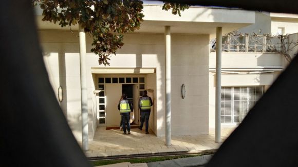 Registren una casa de Valldoreix en una operació internacional contra estafes a ciutadans de la Xina