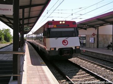 Alt: Els retards de Renfe continuaran durant la resta del dia