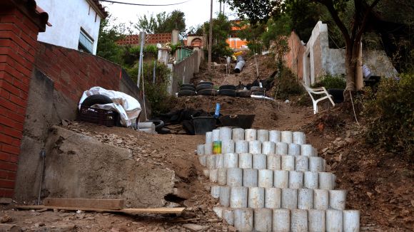 L'ETSAV rehabilita la ruta Ringo Rango de les Planes amb unes escales