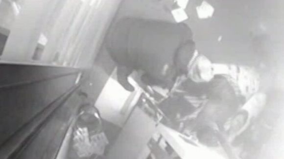 A presó un santcugatenc per presumptes robatoris a caixers amb explosius