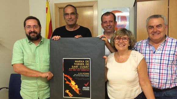 Sant Cugat viu aquest vespre la primera Marxa de Torxes