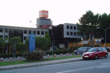 Álvaro Tena: 'És un càrrec necessari al nostre centre, no podem permetre que s'emetin notícies amb errors ortogràfics'