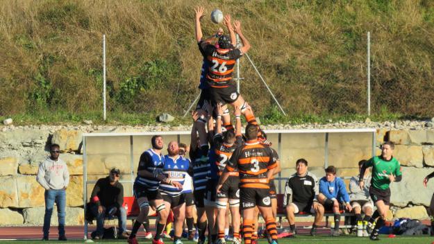 RUGBY: El Sant Cugat perd davant el Guernika per 15 a 26 i es complica la eliminatòria