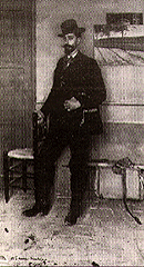 El grup de teatre del Club Natació Sant Cugat posa en escena dissabte una obra de Santiago Rusiñol