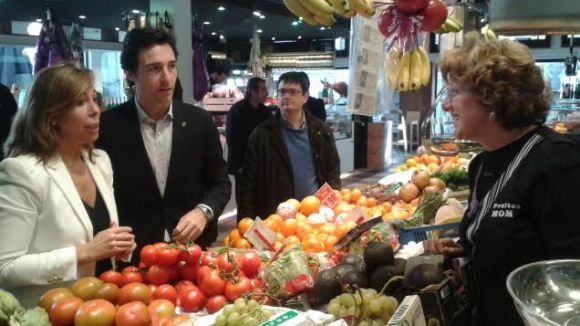 Sánchez-Camacho promet més suport als autònoms en una visita a Sant Cugat