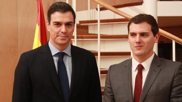 200 militants del PSC, cridats a participar avui a la consulta pel pacte amb C's