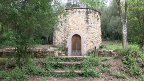 D'on ve el nom de l'ermita de Sant Adjutori?