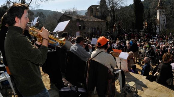 L'Aplec de Sant Medir reuneix avui la cultura popular a l'ermita amb els Caparrots com a banderers