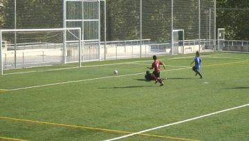 Alt: El SantCu femení cerca la cinquena victòria consecutiva