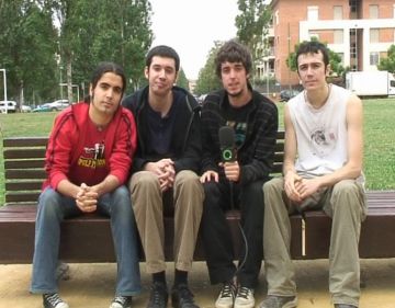 Alt: Coneix a Seis pájaros de un tiro amb el nou 'Districte STC'