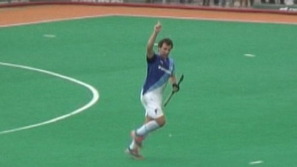 El Junior dóna un cop de puny damunt la taula per superar l'actual campió de lliga, l'Atlètic Terrassa