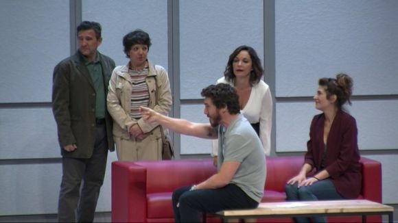 'Sota teràpia' dissecciona les relacions humanes amb l'esmolat bisturí de la ironia al Teatre-Auditori