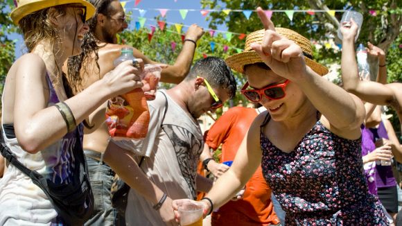 El StQBeer Festival omple avui la plaça de Barcelona amb 20 tipus de cervesa