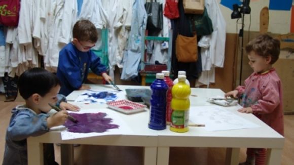 Pou d'Art celebra els 20 anys amb una gran exposició de final de curs a la Casa de Cultura