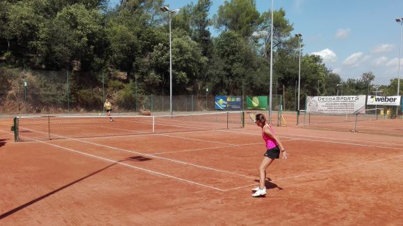 Jairo Velasco i Gisela Riera triomfen al torneig internacional sènior de Valldoreix