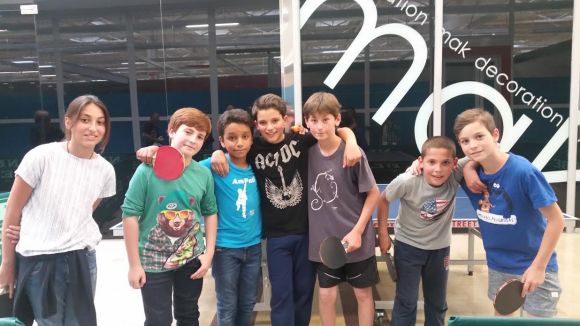 La UESC promociona el tennis taula amb un torneig amb premis al Sant Cugat Centre Comercial