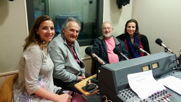 Moment màgic al 'Tertúlia en acústic' amb els mestres de les nostres mestres