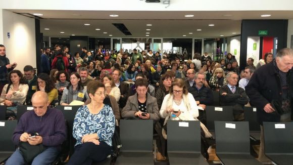 La relació entre els veïns i l'agrupament escolta de la Floresta, a l'audiència ciutadana