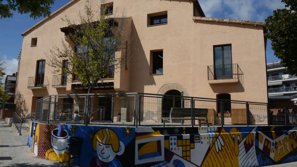 Alt: 'Malabarista de paraules', avui a TorreBlanca en el cicle Nits d'estiu