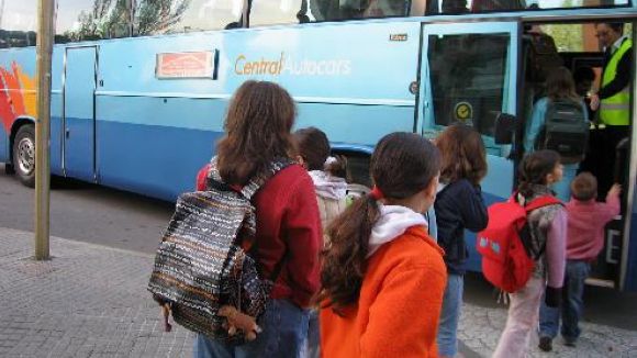 60 alumnes de Sant Cugat utilitzaran el transport escolar comarcal aquest curs