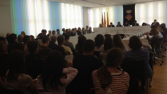 treballadors-municipals-participacio-ple.jpg