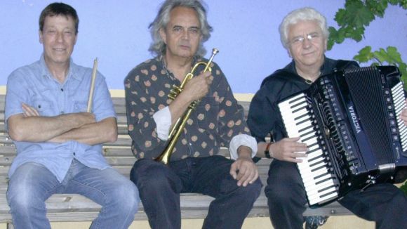 El Trio El Siglo, apunt musical del vermut d'aquest diumenge a El Siglo