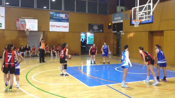 El femení de la UESC aconsegueix una victòria clau per a la permanència davant l'AE Minguella