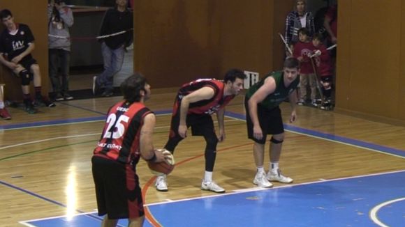 Victòria treballada de la UESC davant el Sant Narcís per consolidar-se a la zona de 'play-off'