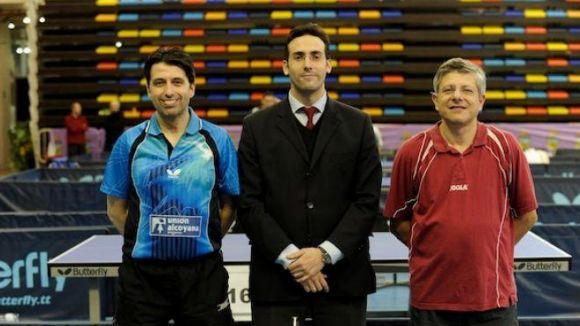 Pareja perd la final del Campionat Estatal de tennis taula en veterà 50