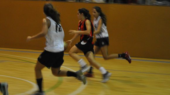 La UE Sant Cugat perd davant el Joventut Les Corts en un duel directe