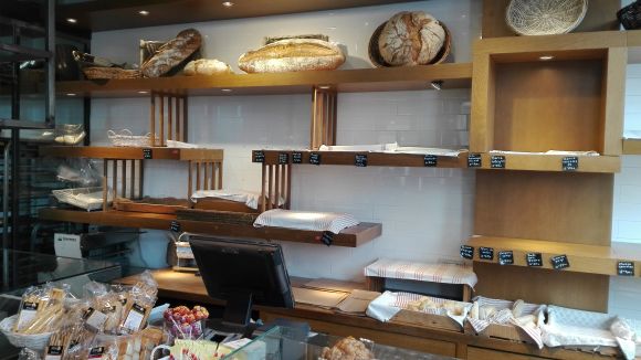 Els forns Vallespà mantenen el servei, tot i l'incendi de la fàbrica