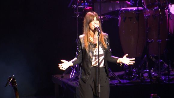 Vanesa Martín ofereix una crònica emotiva del seu ball amb la vida al Teatre-Auditori