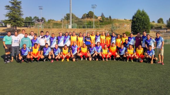 Catalunya goleja amb contundència l'equip de veterans del Junior en el 'Partit del Centenari'