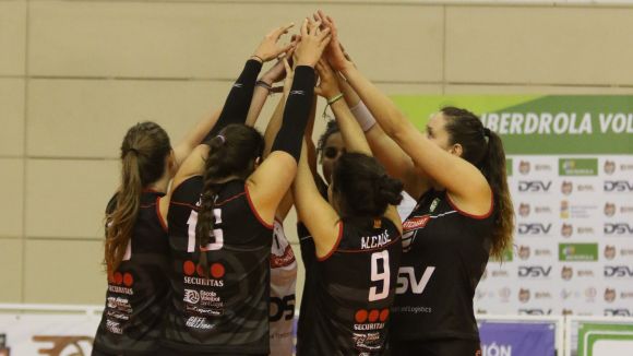 Un Volei Sant Cugat intermitent supera l'Aguere de Tenerife i manté viu el somni de la Copa