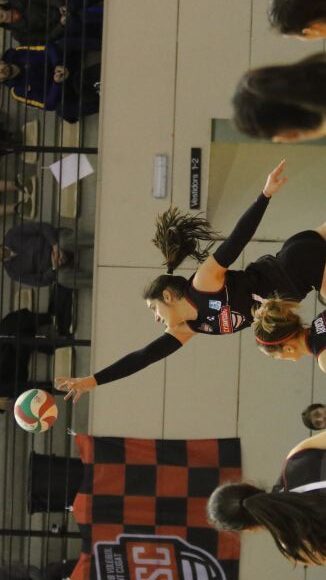 Sara Julián, Aina Berbel i Rafa Ruiz, representants del Volei Sant Cugat a l'All-Star de Superlliga