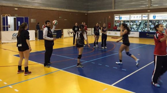 El juvenil del Volei Sant Cugat conquereix el Torneig Erika Tendero d'Alcobendas