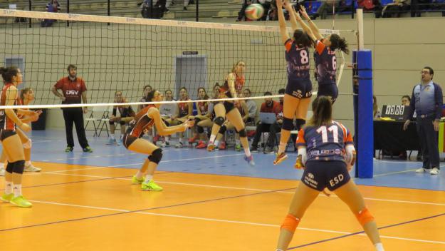 A la tretzena va la vençuda per al DSV Club Voleibol Sant Cugat